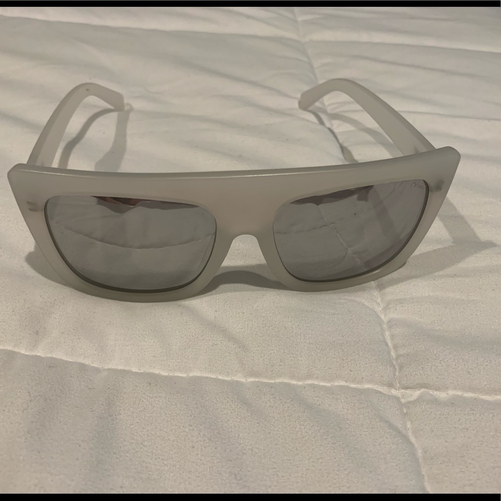 Quay sunglases